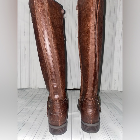 Knee high boots size 7.5 - Picture 4 of 6